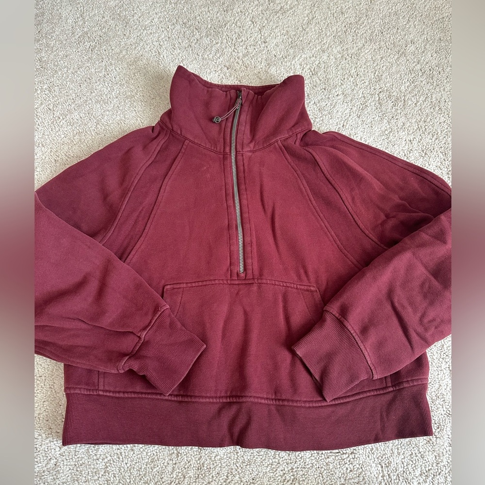 Lululemon scuba crop